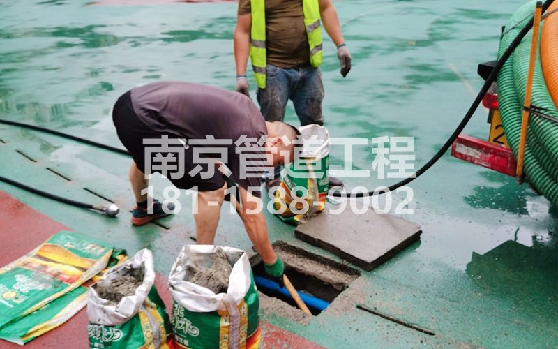 218玄武湖管道清淤